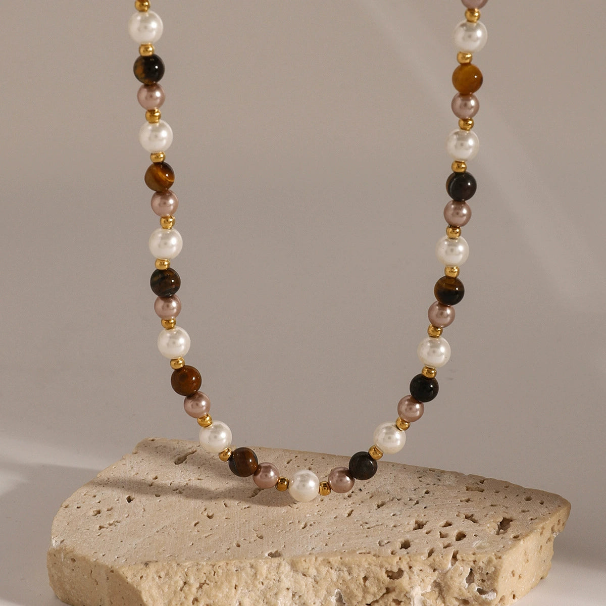 Jieding stainless steel, tiger's eye, pearl necklace, bohemian ins, clavicle chain, niche high-end jewelry